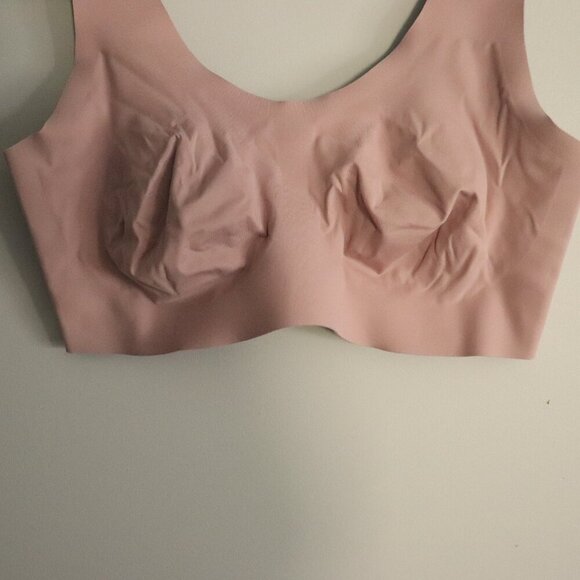 Knix Women's Pink M+ (34D,DD,E) LuxeLift Wireless Pullover Stretch Lounge Bra - Picture 6 of 7